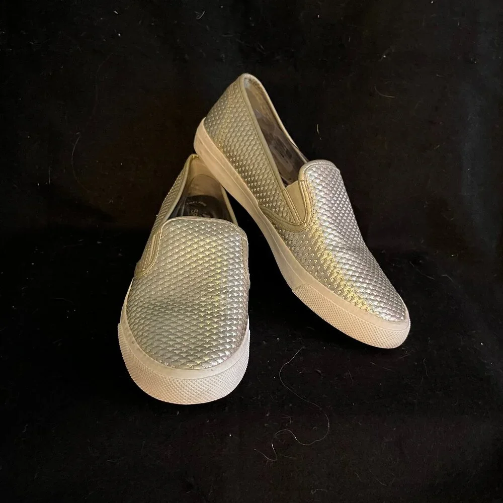 Sperry Women’s Silver-Tone/Platimum Memory Foam Slip-Ons - Picture 1 of 8